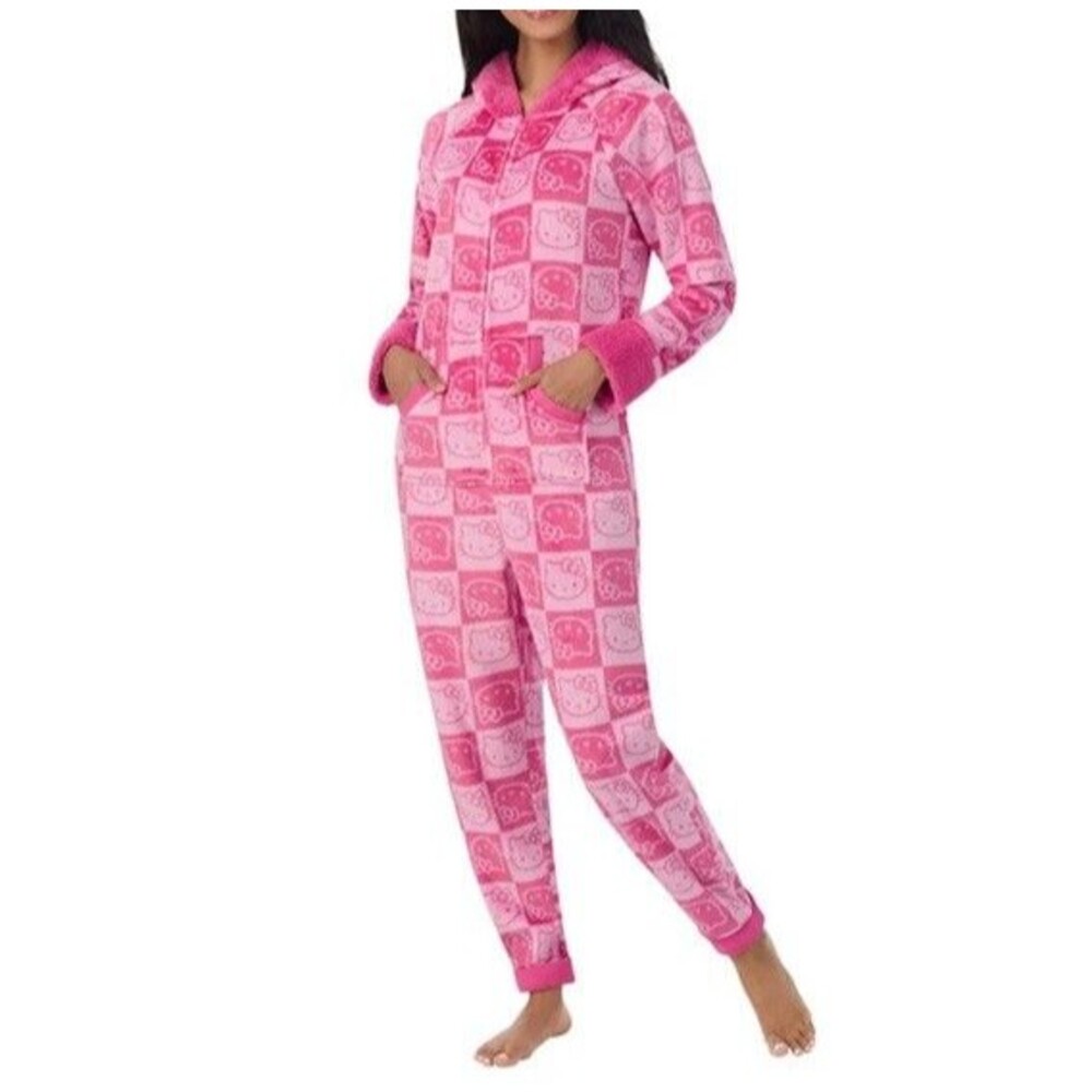 Hello Kitty Sanrio Ladies One Piece PJ Set Pink  Medium NWT